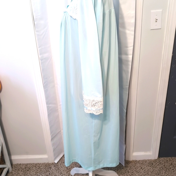 Vintage Nancy King Nylon Midi Nightgown Lace And Ribbon Accents Size XL‎ - Picture 5 of 9